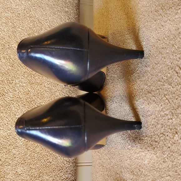 Pappagallo heels navy blue size 7 1/2 narrow - Picture 5 of 11